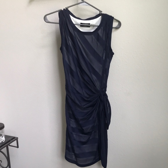 Navy dress from Guess - Picture 3 of 7